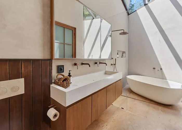 ヴィラ Lucia Tropical 2br Private Pool In ウルワツ